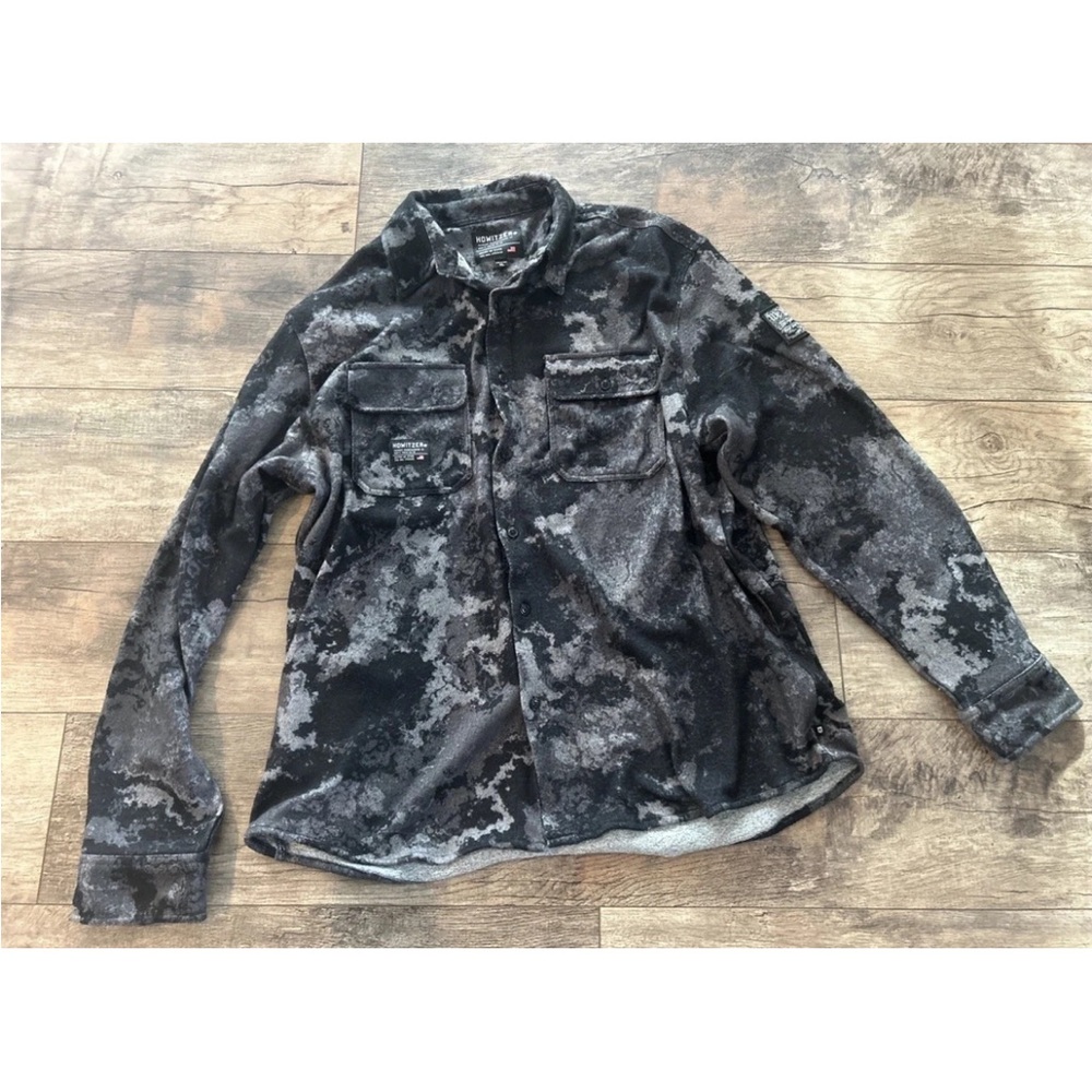 HOWITZER Men's Black and Gray Camo Button Down SOFT Long Sleeve Top XL
